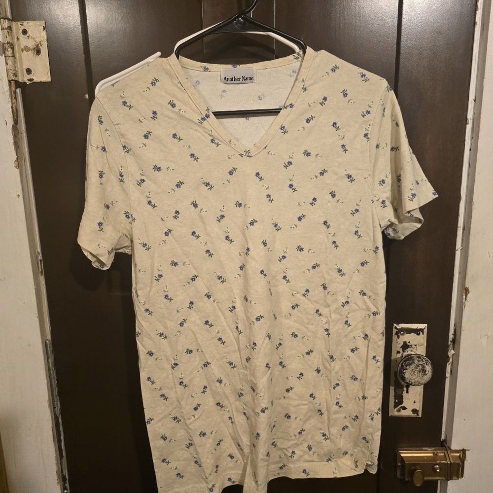 Another name, cute blue flower print top